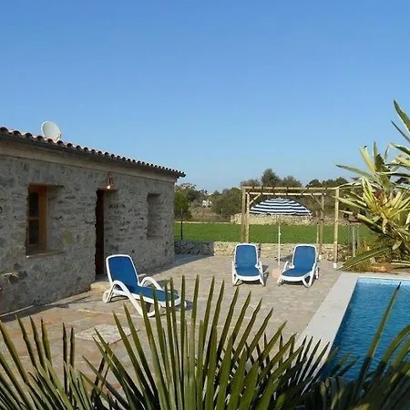Casa Encinas