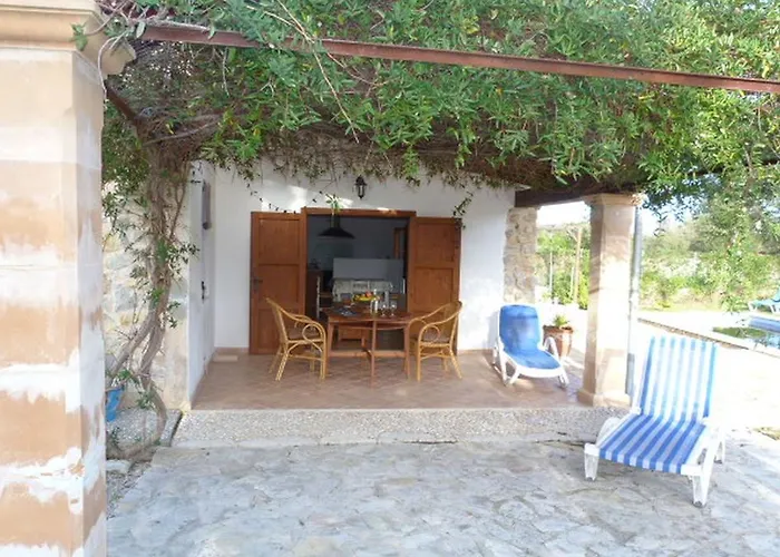 Сasa de vacaciones Casa Encinas *